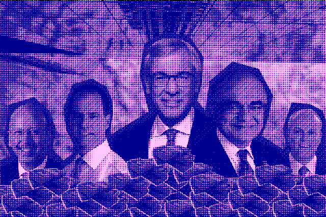Les dirigeants des cinq plus grandes banques canadiennes derrières un gros tas de fric | Montage : Thibault Carron, Pivot
